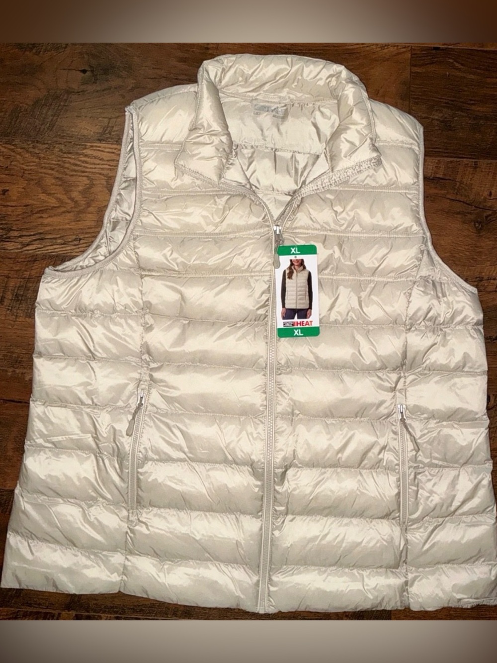 32 Degrees Heat Women’s Nylon Lightweight Puffed Vest, Cream, Size XL
